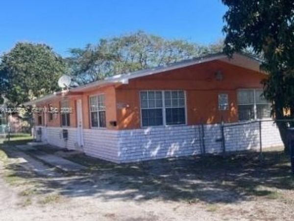 2545 York St , Unit A, Opa-Locka, FL 33054