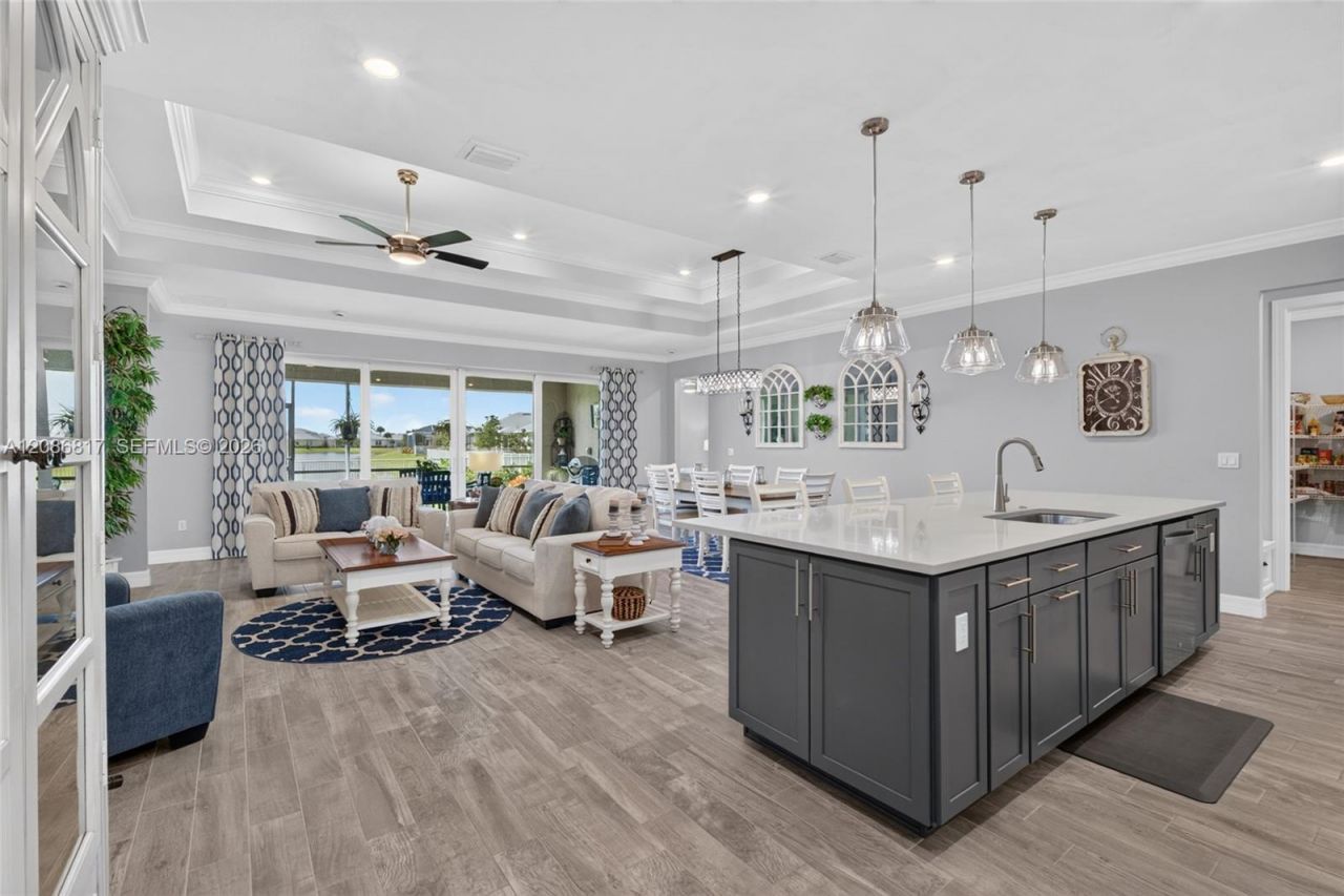 10494 SW Red Maple Way , Port Saint Lucie, FL 34987 Photo