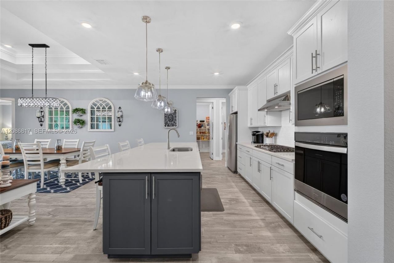 10494 SW Red Maple Way , Port Saint Lucie, FL 34987 Photo