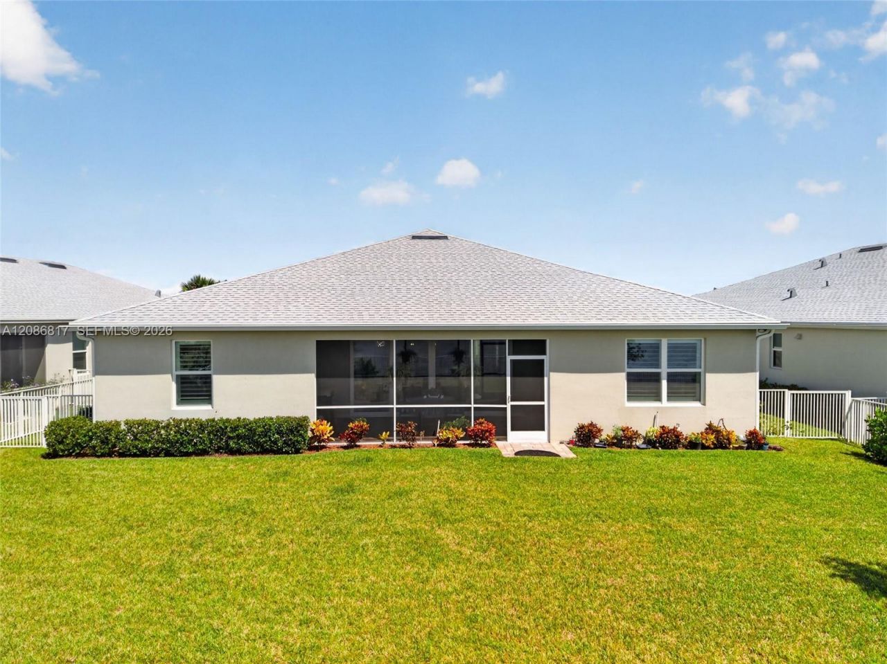 10494 SW Red Maple Way , Port Saint Lucie, FL 34987 Photo