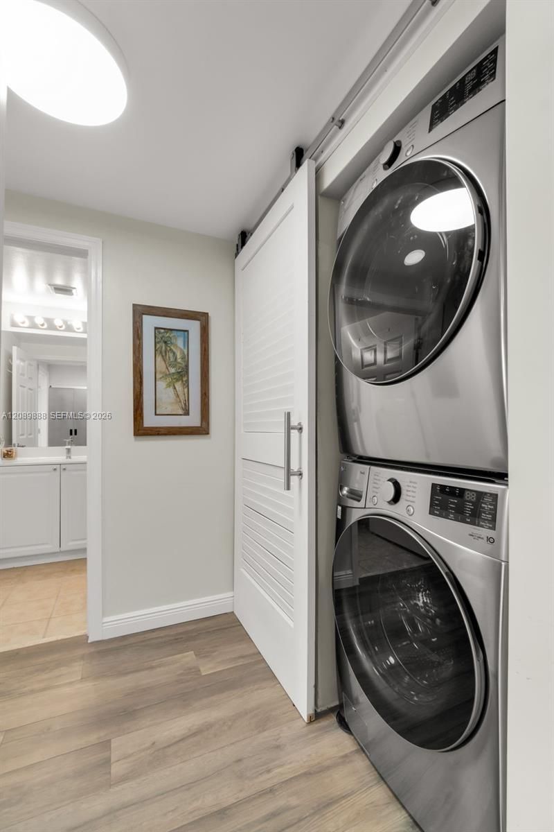 888 S Douglas Rd , Unit 1516, Coral Gables, FL 33134 Photo