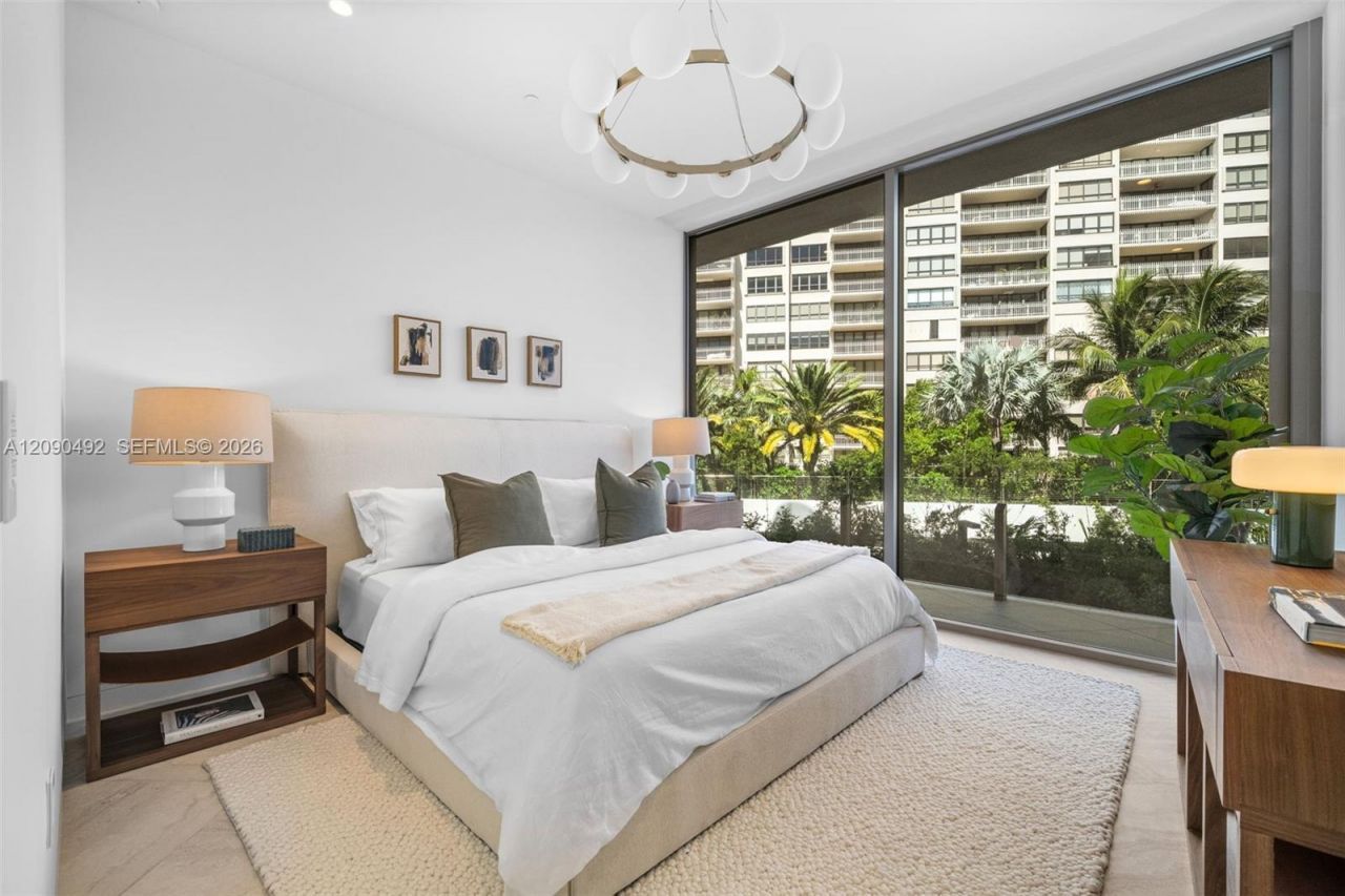 5 Grove Isle Dr , Unit M301, Coconut Grove, FL 33133 Photo
