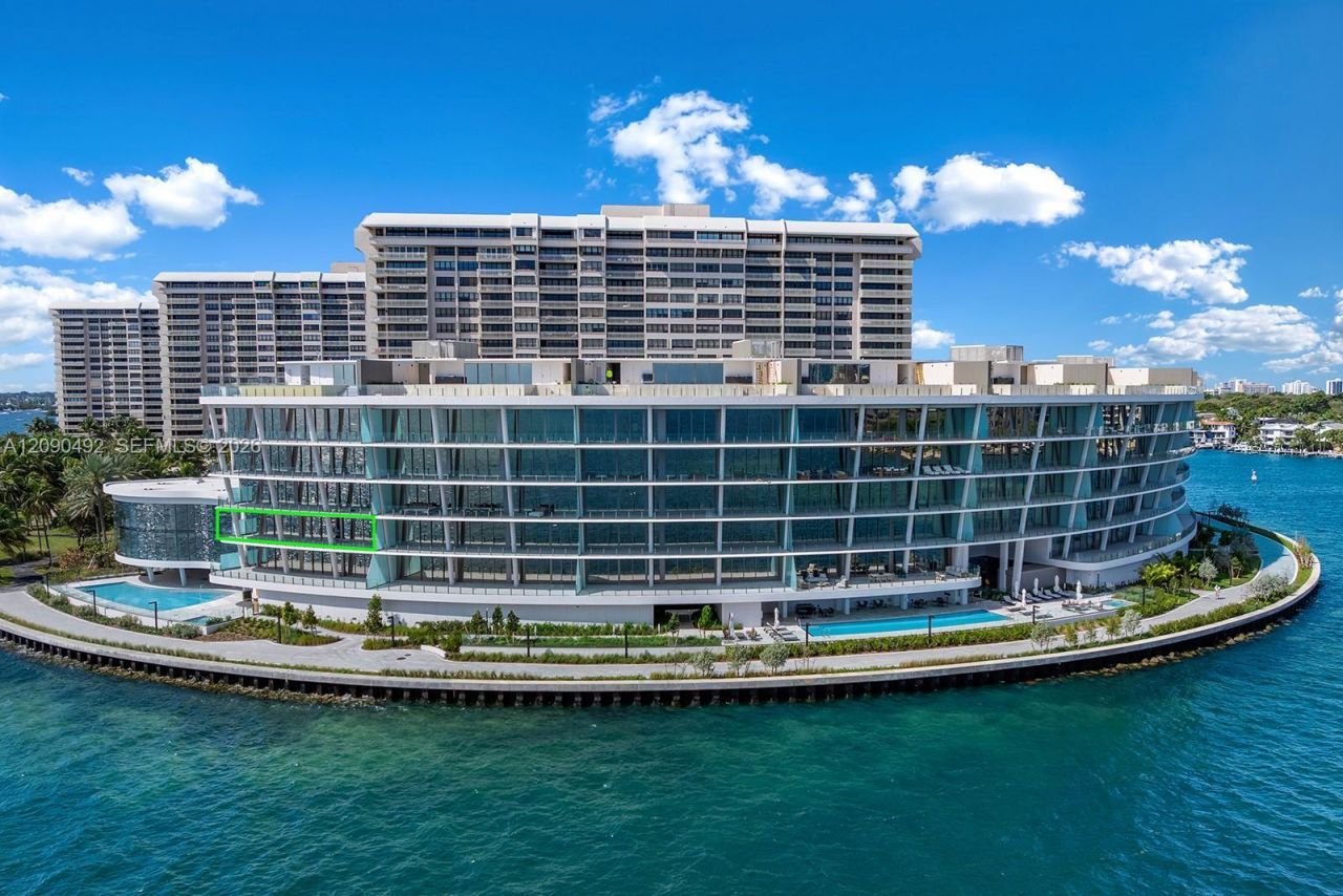 5 Grove Isle Dr , Unit M301, Coconut Grove, FL 33133 Photo
