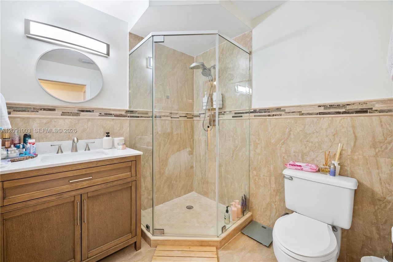 323 Navarre Ave, Unit 101, Coral Gables, FL 33134 Photo