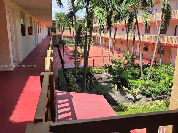 4655 Palm Ave, Unit 222, Hialeah, FL 33012