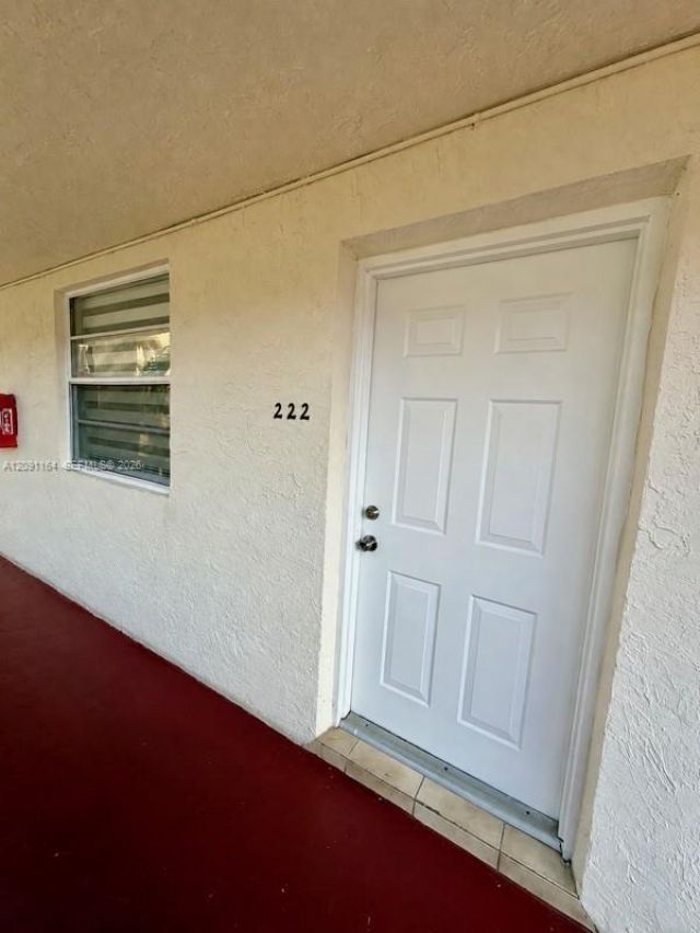 4655 Palm Ave, Unit 222, Hialeah, FL 33012 Photo