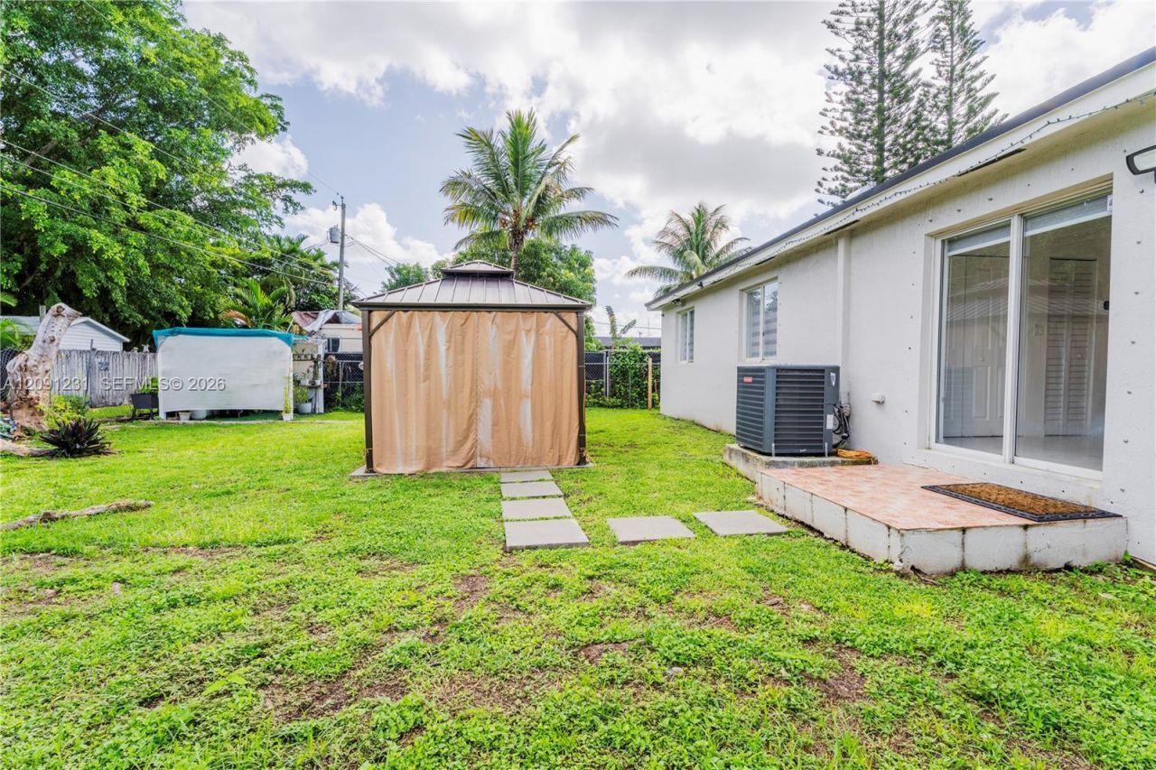 153 NW 6th St, Homestead, FL 33030 Photo