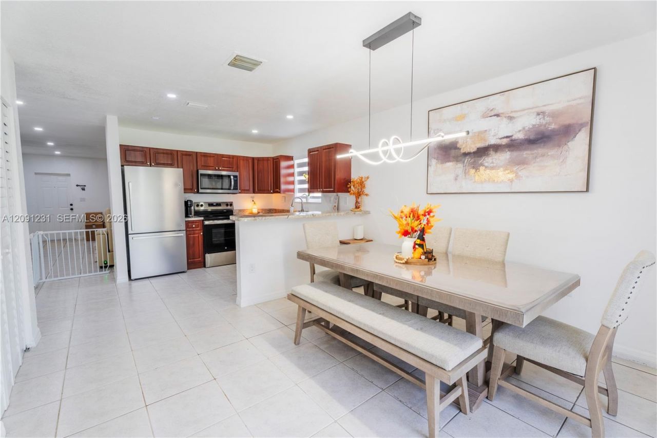 153 NW 6th St, Homestead, FL 33030 Photo