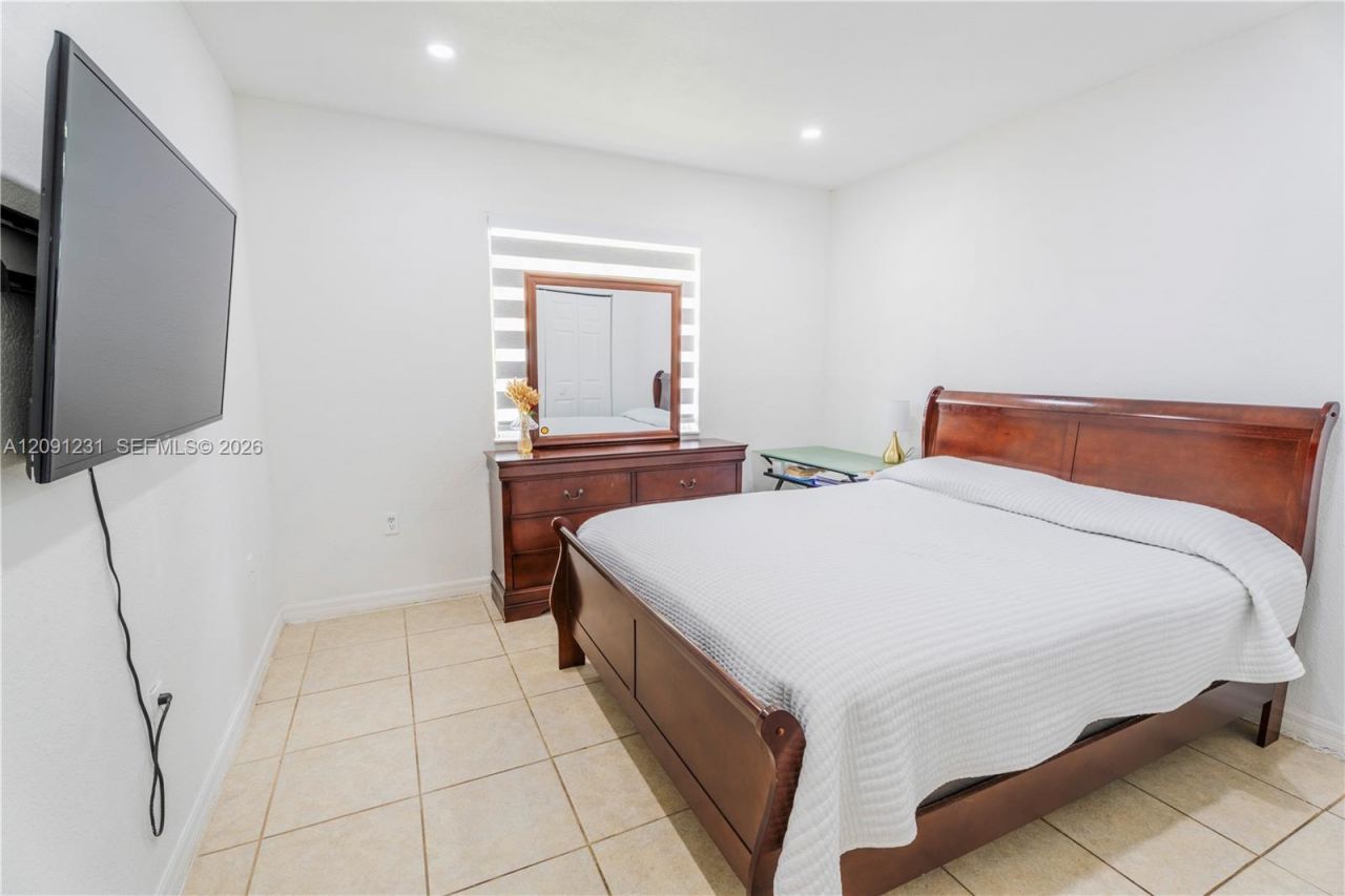 153 NW 6th St, Homestead, FL 33030 Photo