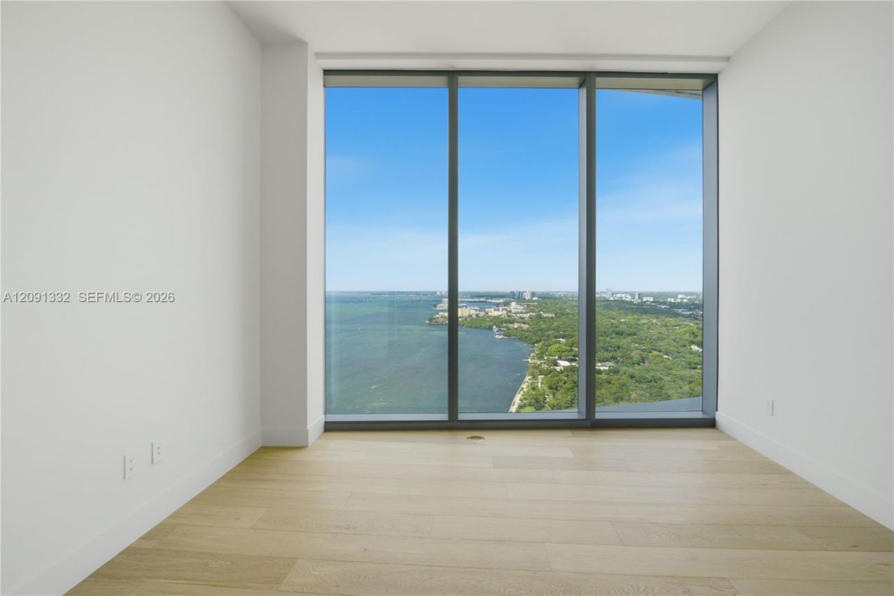 175 SE 25th Rd , Unit 3302, Miami, FL 33129 Photo