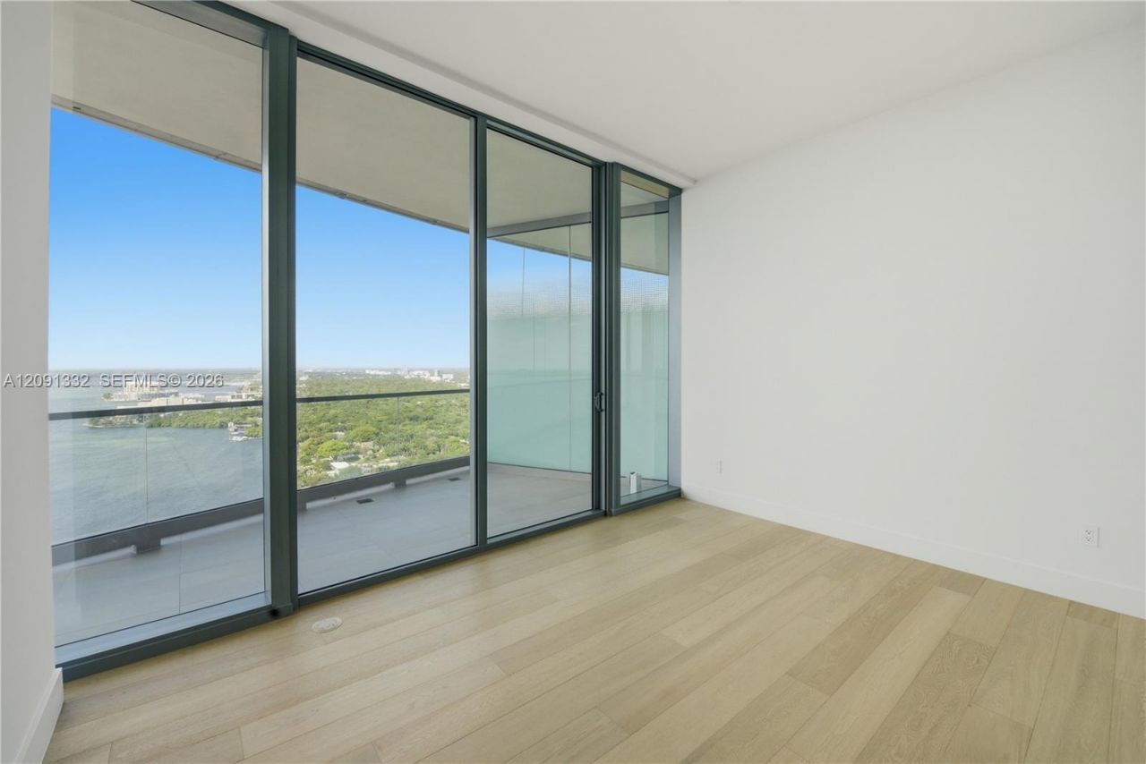 175 SE 25th Rd , Unit 3302, Miami, FL 33129 Photo