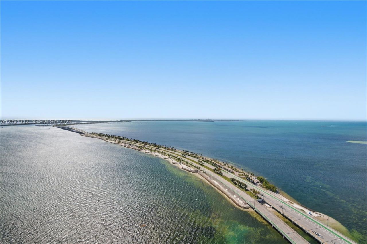 175 SE 25th Rd , Unit 3302, Miami, FL 33129 Photo