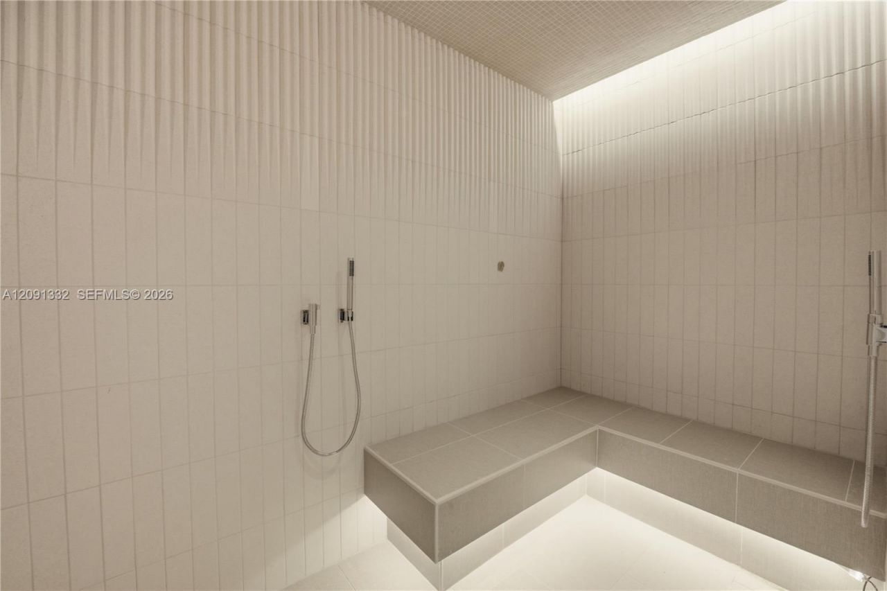 175 SE 25th Rd , Unit 3302, Miami, FL 33129 Photo