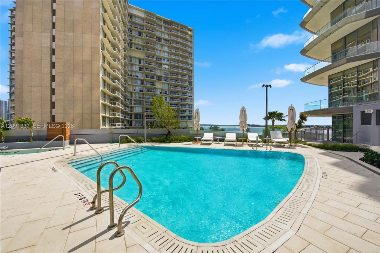 175 SE 25th Rd , Unit 3302, Miami, FL 33129 Photo