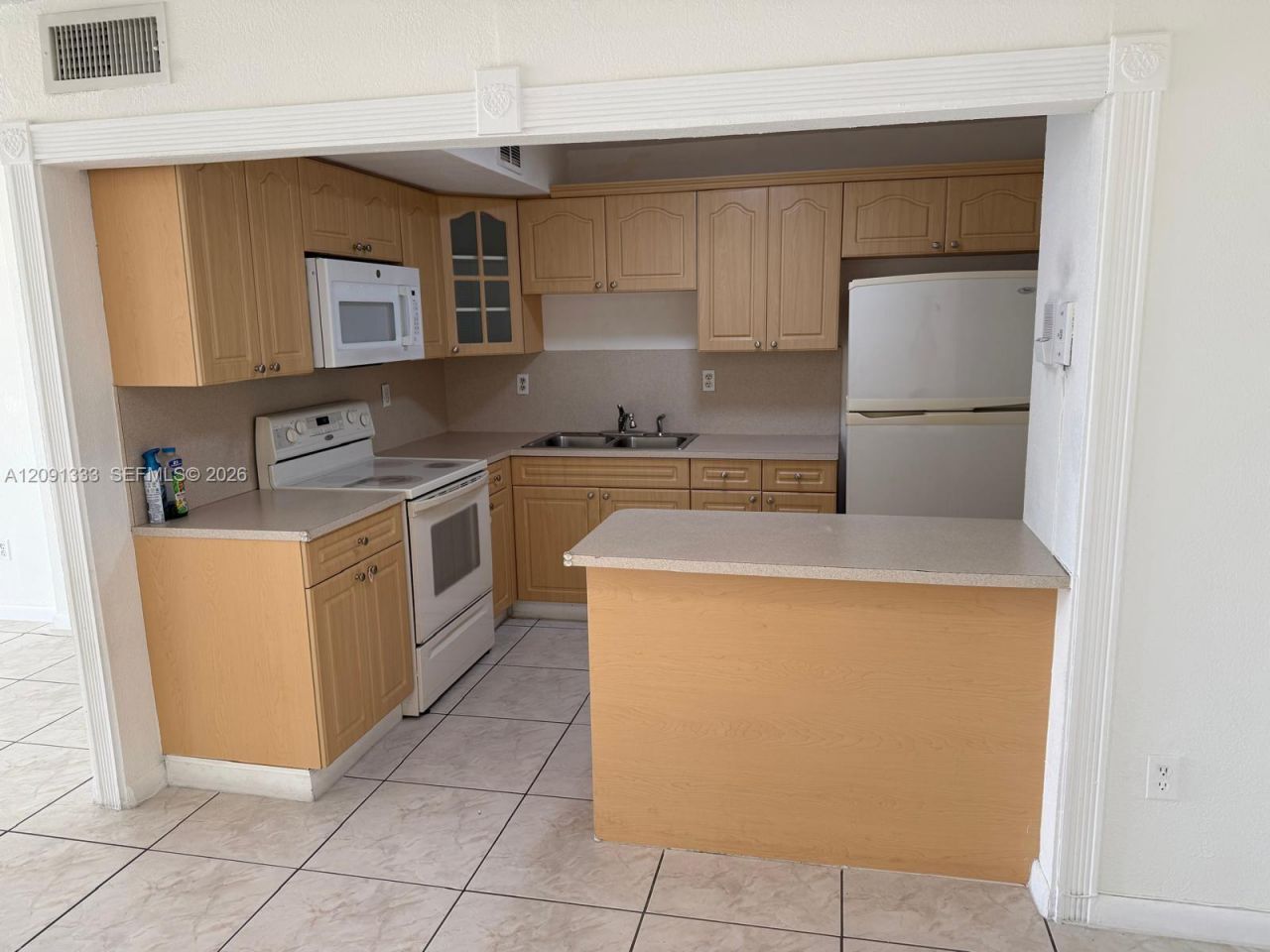 Please Call For Address, Unit 4G1, Miami, FL 33193 Photo