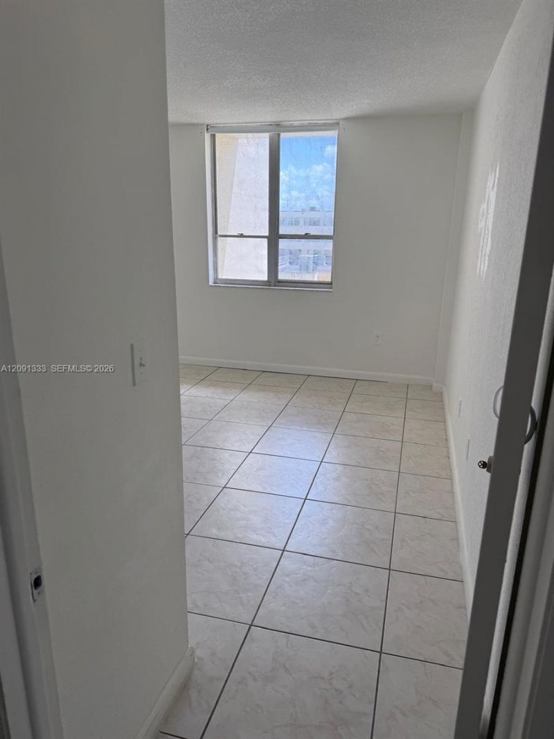 Please Call For Address, Unit 4G1, Miami, FL 33193 Photo