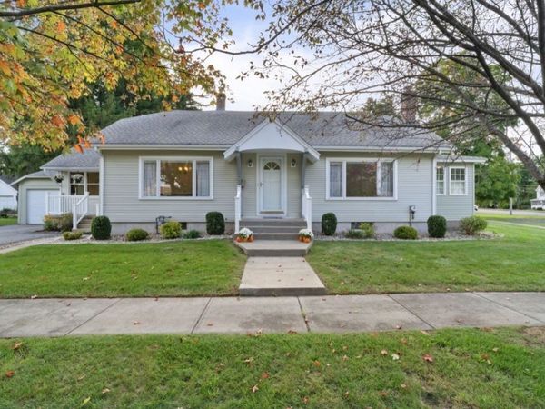 6 Van Horn Street, West Springfield, MA 01089