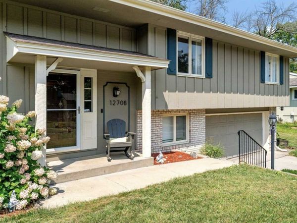 12708 Parkwood Drive, Burnsville, MN 55337