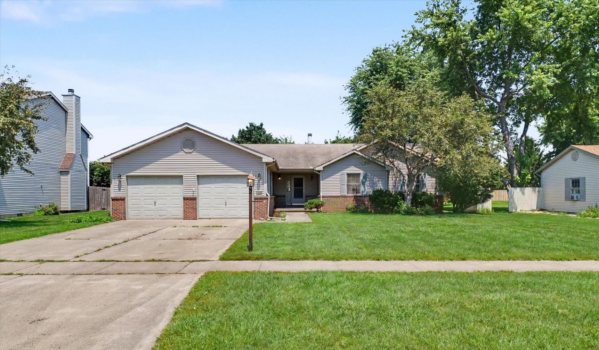 808 E Marshall Street, Tolono, IL 61880 Main Photo