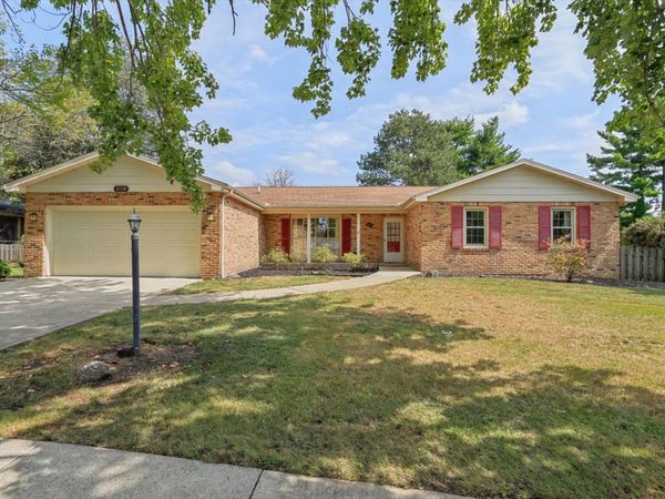 2118 Bristol Road , Champaign, IL 61821