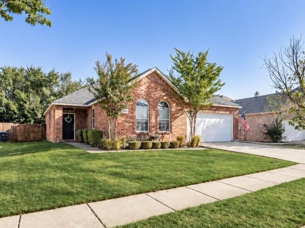 1921 Wild Horse Way , Justin, TX 76247