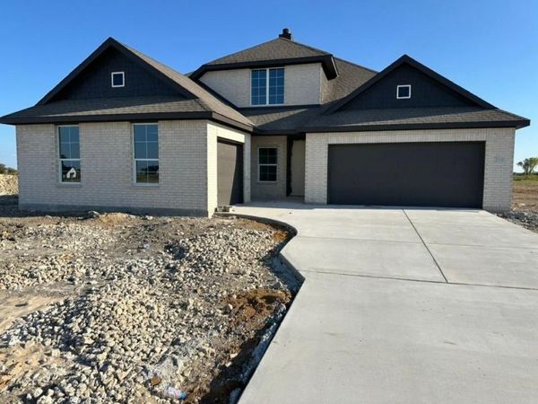 210 Horizon Road, Valley View, TX 76272