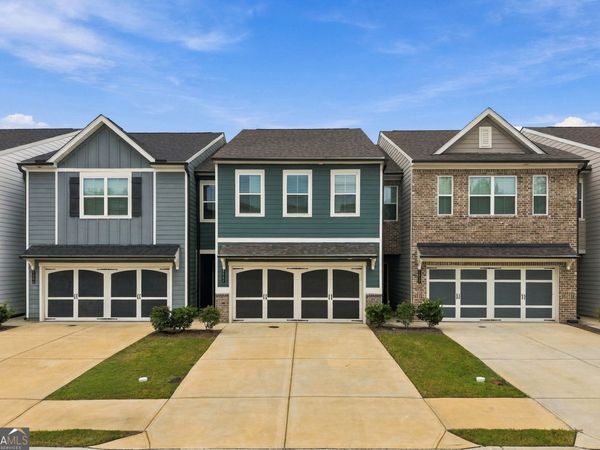 5313 Melbourne Lane, Flowery Branch, GA 30542