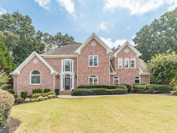 4400 Sirrocco Lane SW, Lilburn, GA 30047