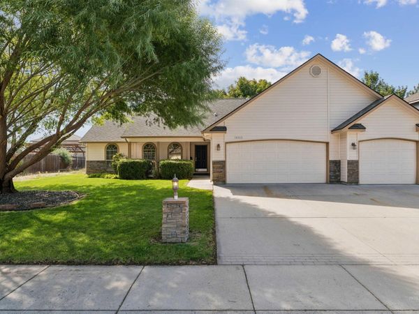 14045 W Hartford Drive, Boise, ID 83713