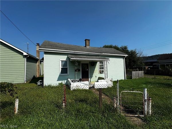 1316 N 5th Street , Toronto, OH 43964