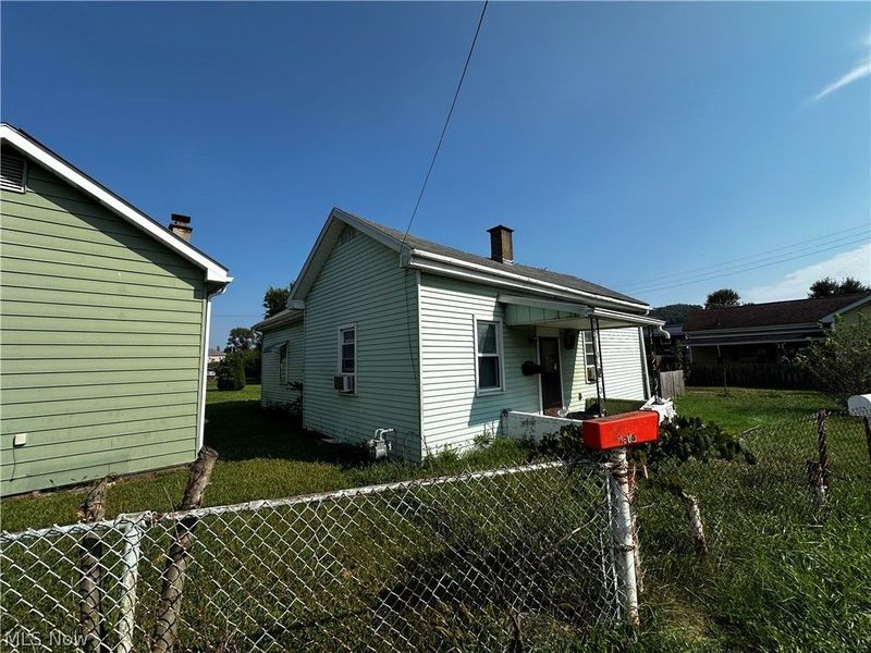 1316 N 5th Street, Toronto, OH 43964 Photo 2