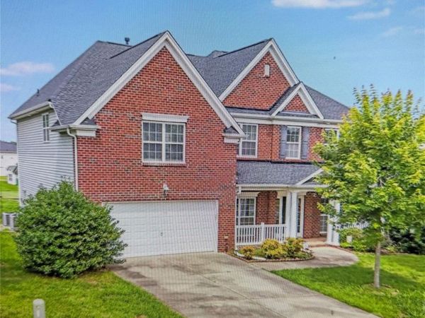 6227 Castlecove Road, Charlotte, NC 28278