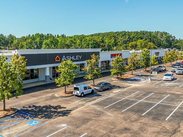 2128 Jackson Ave, Oxford, MS 38655