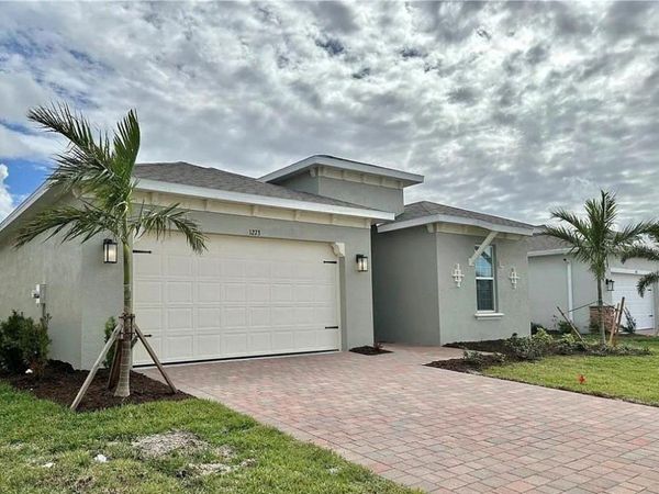 1273 REMINGTON TRACE DRIVE , PORT CHARLOTTE, FL 33953
