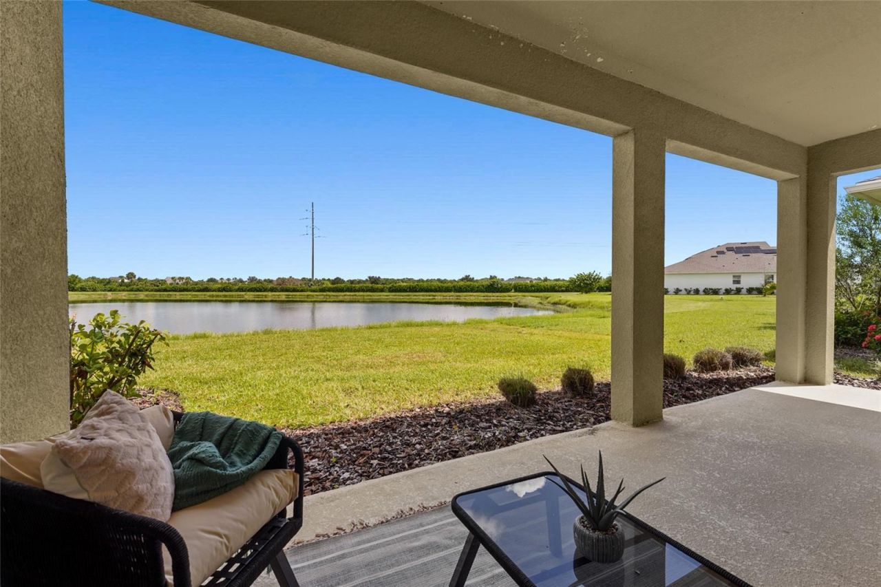 5740 Woodland Sage Drive , Sarasota, FL 34238 Photo