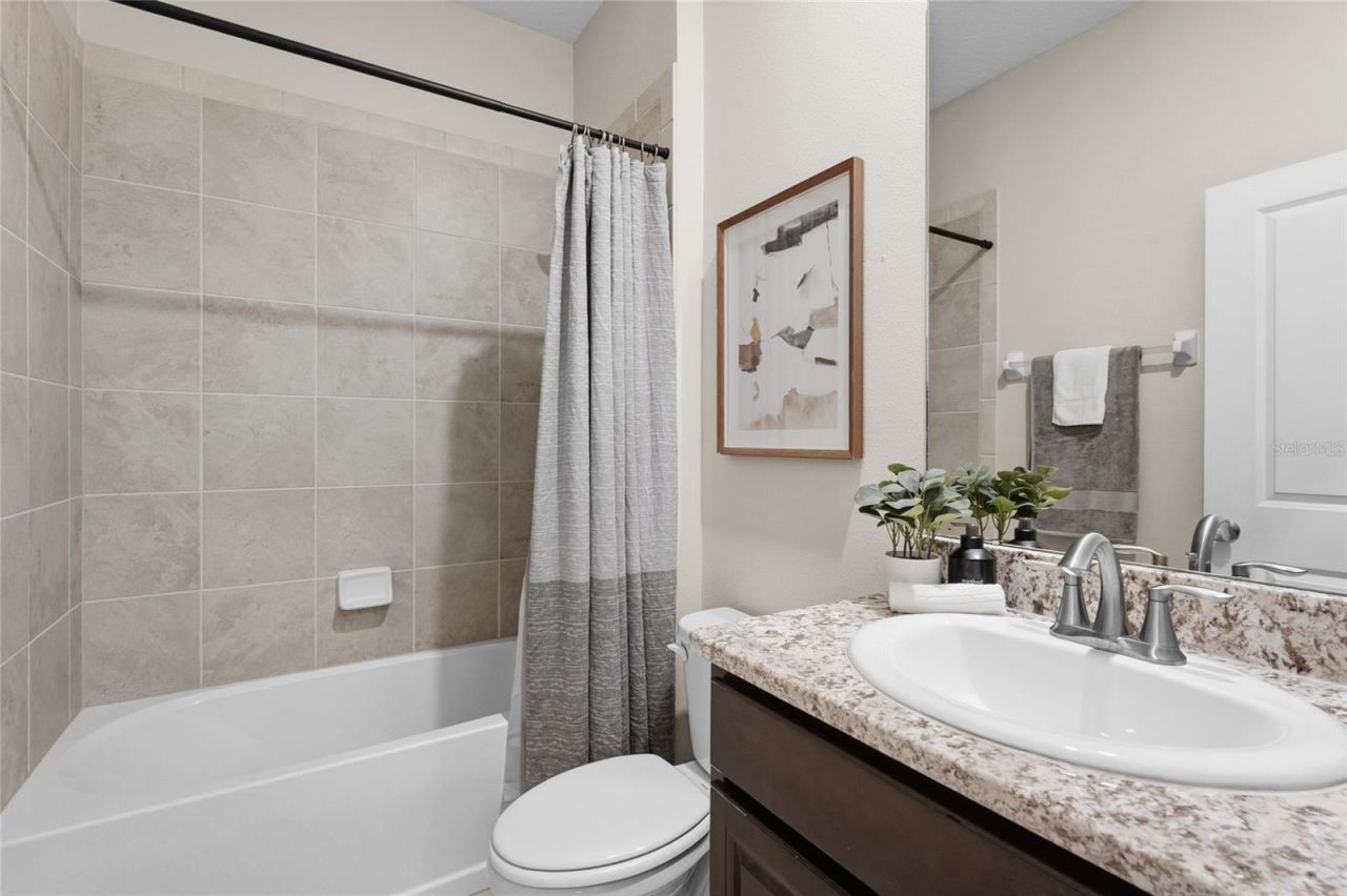 5740 Woodland Sage Drive , Sarasota, FL 34238 Photo