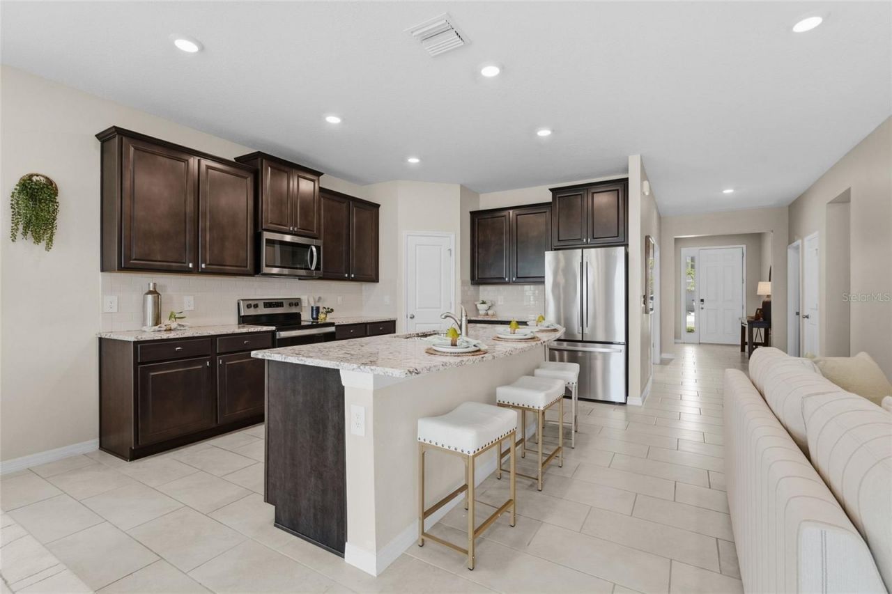 5740 Woodland Sage Drive , Sarasota, FL 34238 Photo