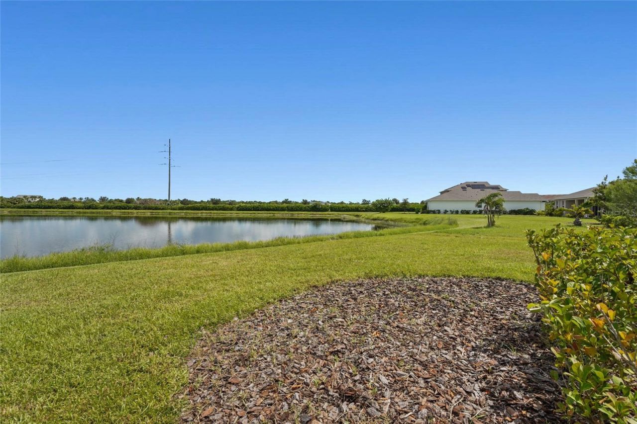 5740 Woodland Sage Drive , Sarasota, FL 34238 Photo