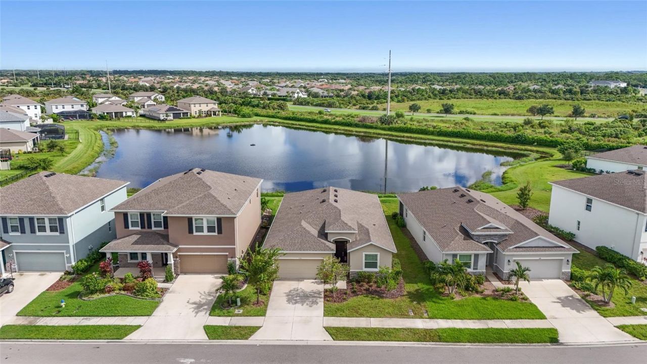 5740 Woodland Sage Drive , Sarasota, FL 34238 Photo