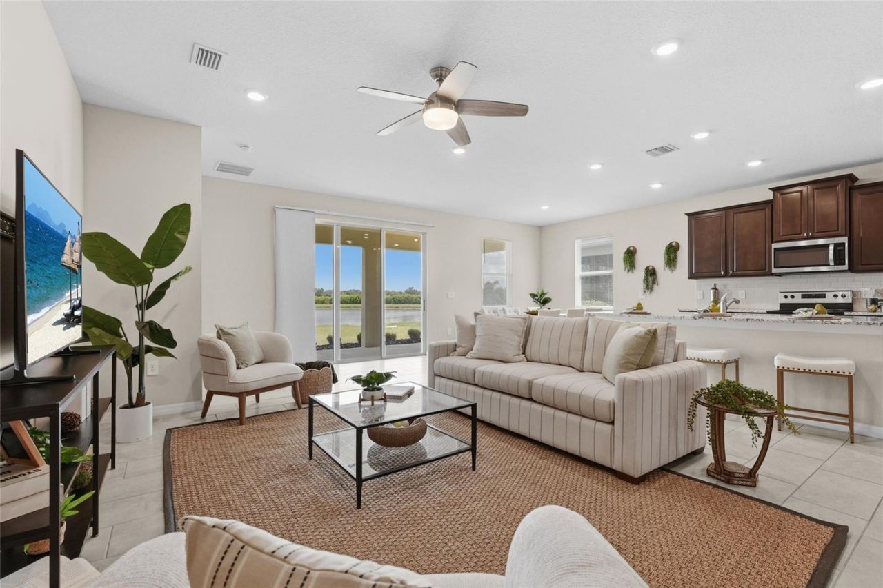 5740 Woodland Sage Drive , Sarasota, FL 34238 Photo