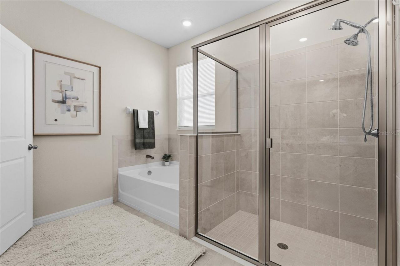 5740 Woodland Sage Drive , Sarasota, FL 34238 Photo