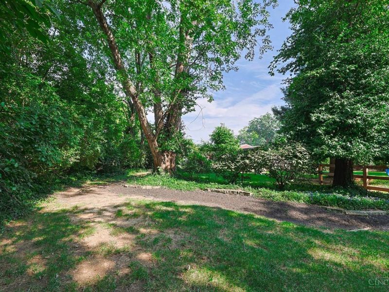 7306 Redondo Court, Madeira, OH 45243 Photo 30