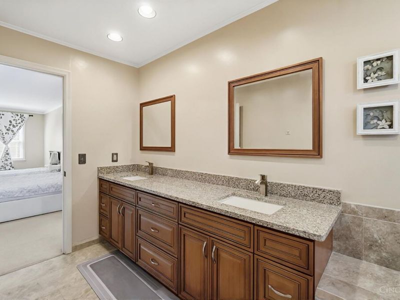 8420 Hambletonian Drive, Symmes Township, OH 45249 Photo 25