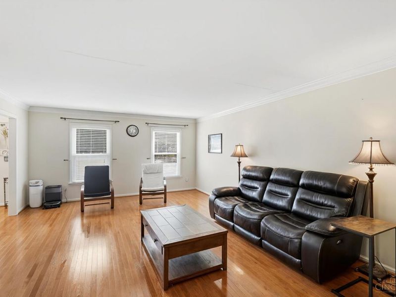 8420 Hambletonian Drive, Symmes Township, OH 45249 Photo 6