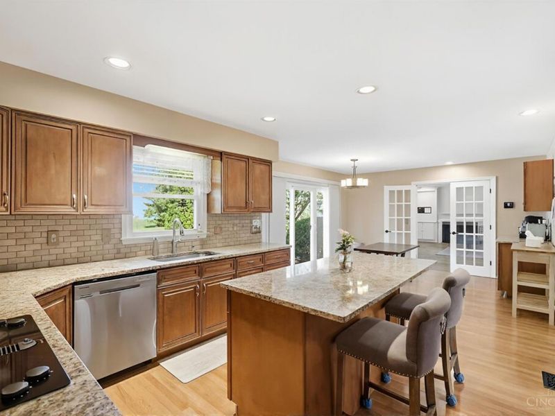 8420 Hambletonian Drive, Symmes Township, OH 45249 Photo 9