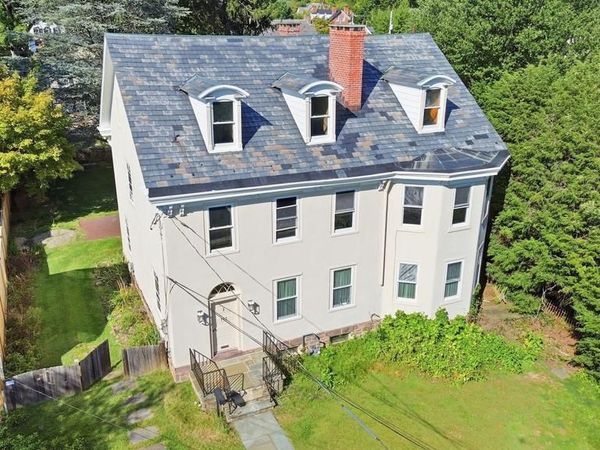 113 E PENN STREET, NEWTOWN, PA 18940