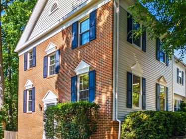 10851 OAK GREEN COURT, BURKE, VA 22015