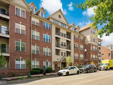 2330 14TH STREET N , Unit 207, ARLINGTON, VA 22201