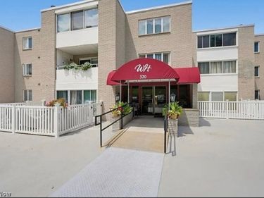520 Meredith Lane, Unit 507, Cuyahoga Falls, OH 44223