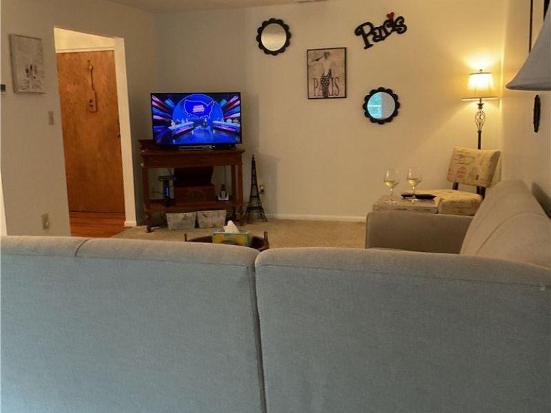 520 Meredith Lane, Unit 507, Cuyahoga Falls, OH 44223 Photo 5